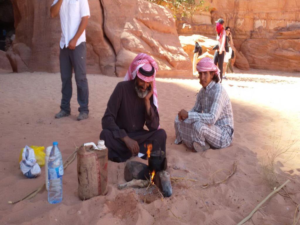 Wadi Rum Quiet Village Camp Exterior foto