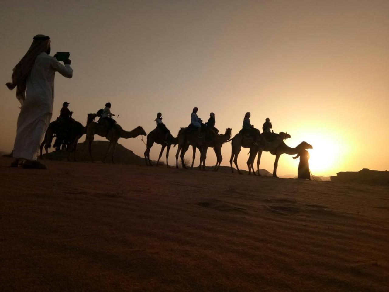 Wadi Rum Quiet Village Camp Exterior foto